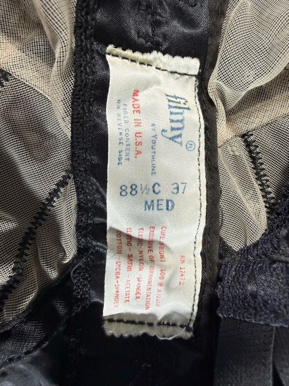 Vintage Black Lace Shaping Girdle with Garter Detail - Picture 7 of 12